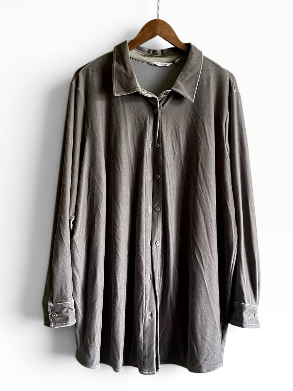 Soft Surroundings Velvet Boyfriend Button-Up Shirt Tunic in a NeutralTaupe Gray
